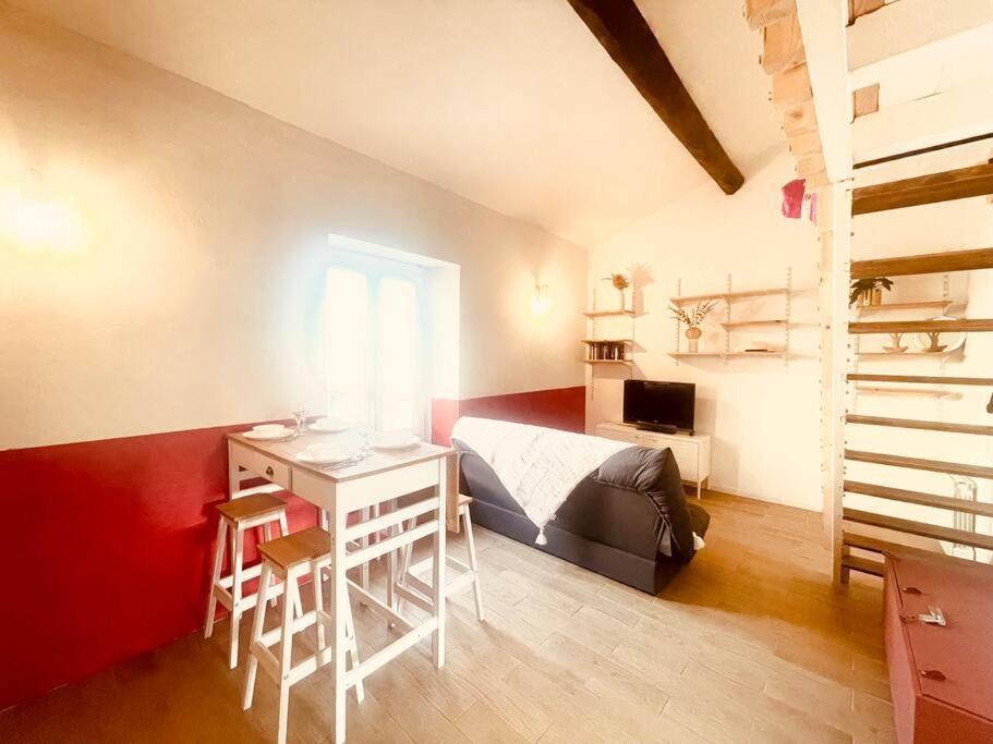 Evasion Urbaine**** Leilighet Nîmes Eksteriør bilde